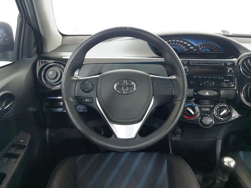 Imagem 14 de 15 de 168978 - Toyota Etios 2016 Com Garantia