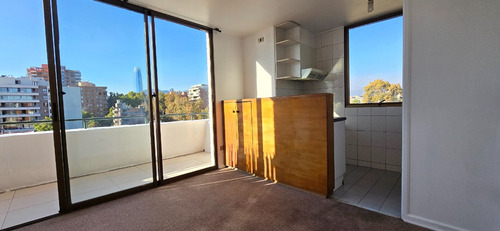 Dp 1 Dorm, Estac, Bg En Ladislao Errazuriz 2158/providencia