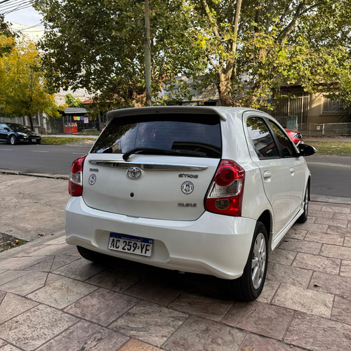 Toyota Etios 1.5 Xls At