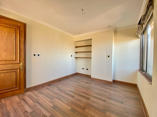 Penthouse Dúplex Vitacura: Lo Curro / Vía Aurora