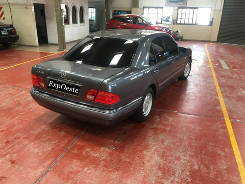 Imagen 5 de 13 de Mercedes Benz E240 V6 At Elegance 1997 Expoeste