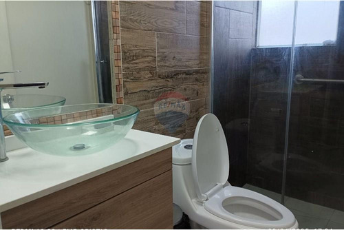 Acogedora Casa En Buin