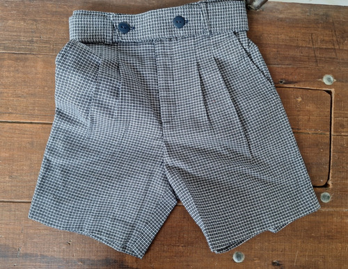 Pantalón  Tipo Bermudas Para Niño, Talla 2