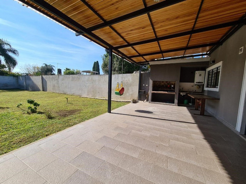 Casa En Venta En Ituzaingó, G.b.a. Zona Oeste, Argentina