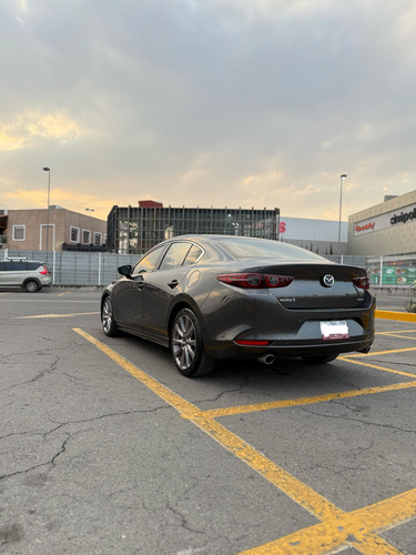 Mazda 3, 2019. Versión Más Equipada