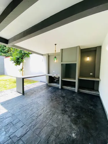 Casa En Venta, Urb.trigal Sur. L.m