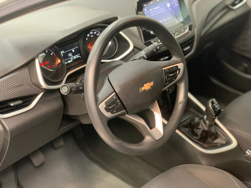 Chevrolet Onix plus 1.0 Lt 4p