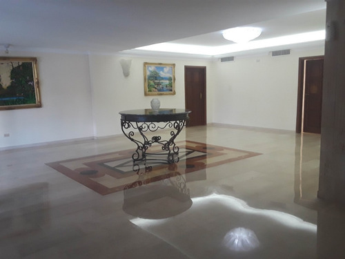 Imagen 2 de 14 de Apartamento De Lujo Para Inversionistas En Maracaibo