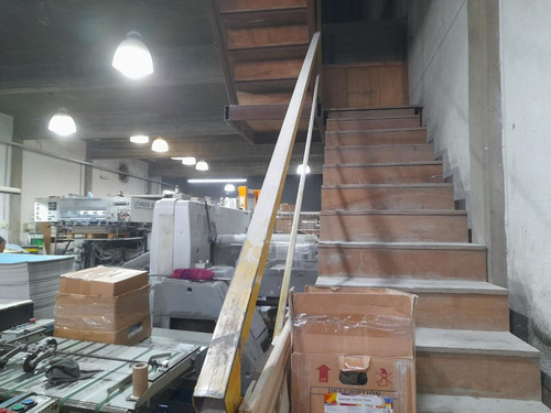 Venta Galpón 454 Metros Avellaneda