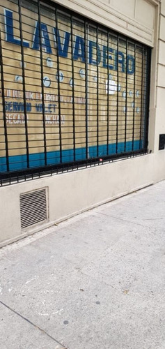 Local Comercial En Alquiler Ubicado En Balvanera