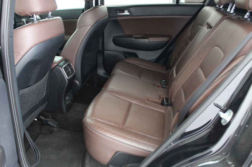 Imagen 10 de 14 de Kia Sportage 2018 4 Cilindros