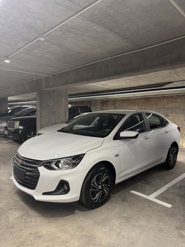 Chevrolet Onix plus LT
