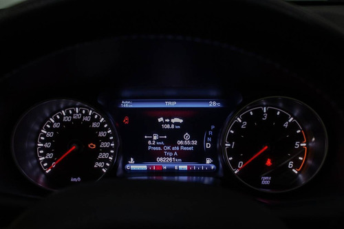 Imagem 10 de 15 de Fiat Toro 2.0 16v Turbo Diesel Ultra 4wd At9