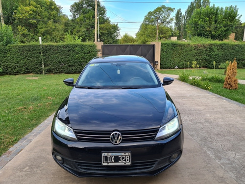 Volkswagen Vento 2.0 Luxury I 140cv Dsg 2012