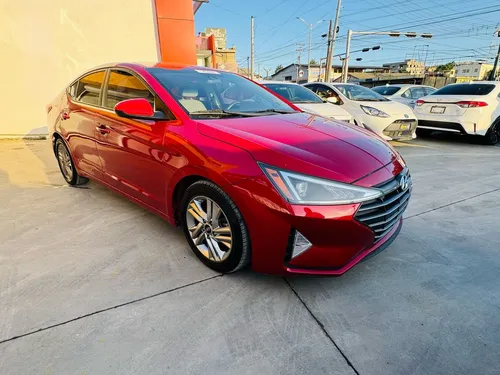 Hyundai Elantra 2020 Como Nuevo