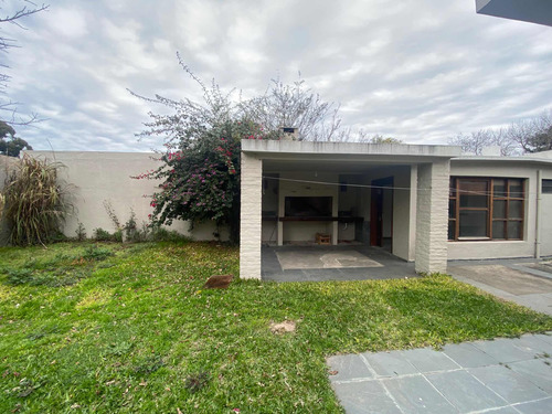 Venta Casa Carrasco Norte Padrón Único 1 Planta Zona Colegio