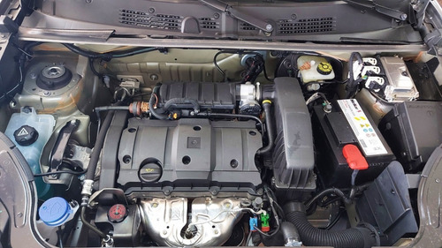 Imagen 6 de 12 de Peugeot 2008 1.6 Thp Sport Tip Mc
