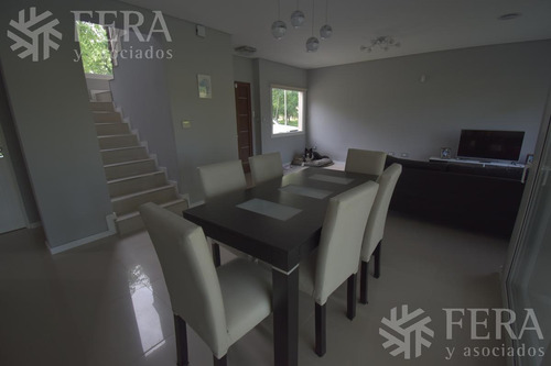 Imagen 4 de 21 de Venta De Casa 4 Ambientes En Fincas De Hudson (24255)