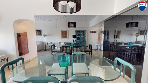 Venta 4 Amb Piso Alto Con Cochera En Colegiales