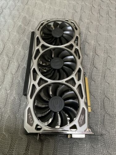 Tarjeta Video Evga Geforce Gtx1080 Ti 11gb Founders Edition (Usado)