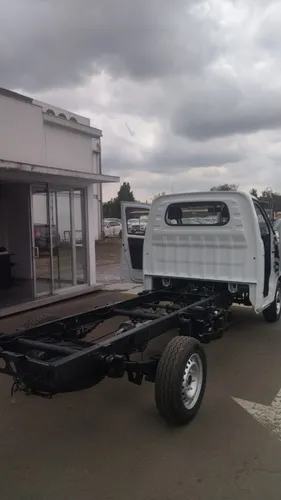 Nueva Yori Chasis Carrocería 3.40 Metros