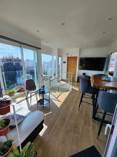 Majestuosa Penthouse De 3 Niveles En Ensanche Naco
