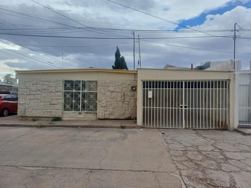 Casa Sola En Venta En Guadalupe, Chihuahua, Chihuahua