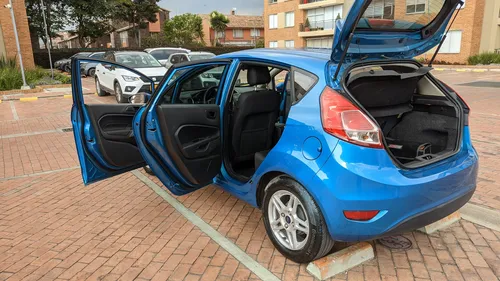 Ford Fiesta 1.6 Sportback Se