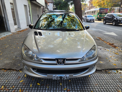 Peugeot 206 1.6 Sw Xs Premium