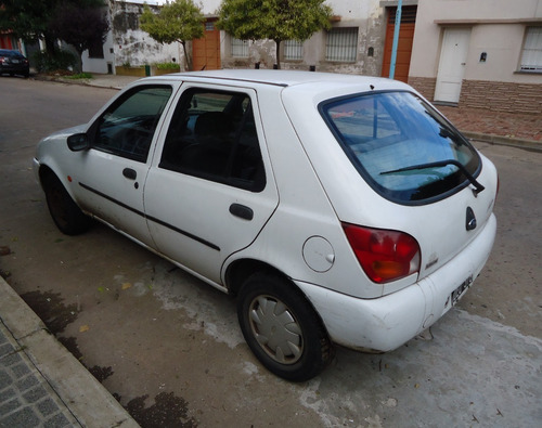 Ideal Para Empezar, Muy Poco Dinero. Ford Fiesta Lx Año 2000