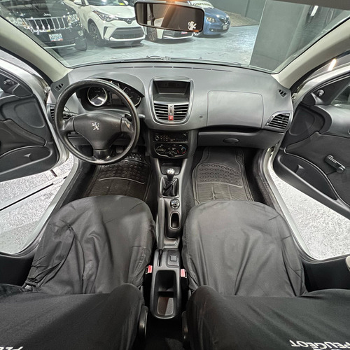 Peugeot 207 Sinc 2012