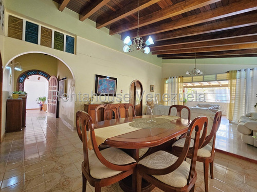 Esplendida Quinta En Venta En Santa Elena Barquismeto Aa