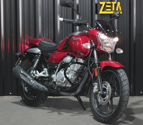 Moto Usada Bajaj V15 Año 2017 2.900 Km!