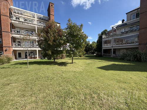 Departamento De 2 Ambientes En Alquiler En Tortugas Ii