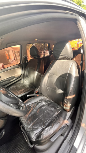 Volkswagen Suran 1.6 Trendline 11b
