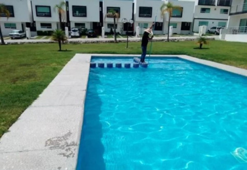 Venta Casa En Condominio Con Alberca En El Marques Queretaro Gbg**