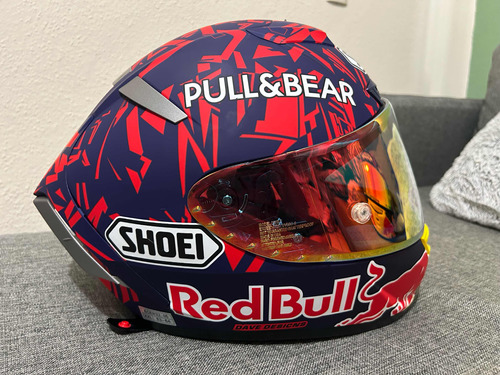 Casco Shoei Red Bull Marq Márquez