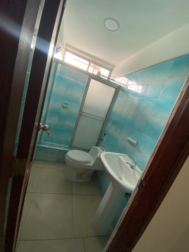 Imagen 6 de 12 de Departamento Remodelado En Alquiler
