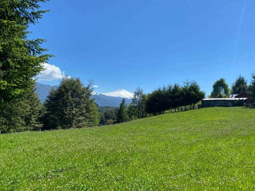 Excelente Terreno En Venta En Pucón / Sector Menetúe