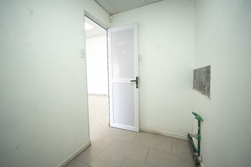Arriendo De Local E1 De 40m2 En Strip Center Homecenter