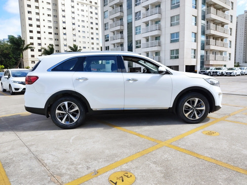 Imagem 8 de 14 de Kia Sorento 2019 2.4 Ex 7l 4x2 Aut. 5p