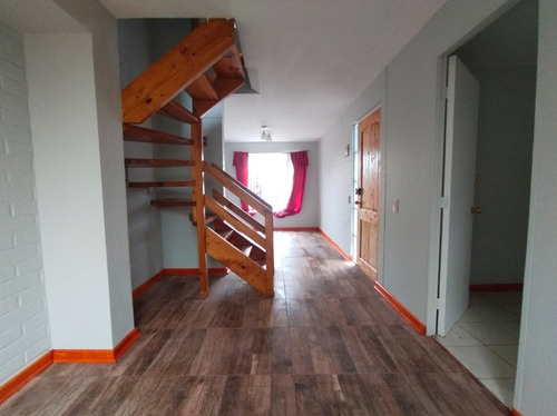 Venta Casa 3d/1b/1e, Colinas De Oro, Quilpue.