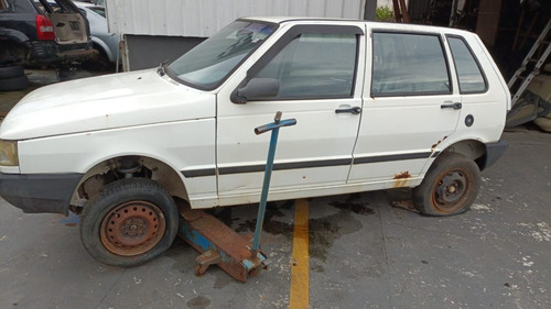 Imagem 3 de 5 de (12) Sucata Fiat Uno 1.0 2004 (retirada Peças)