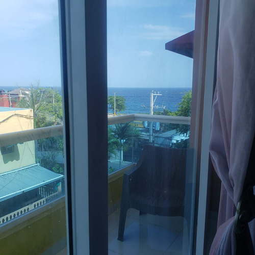 Vendo Amplio Apartamento Con Vista Al Mar En Avenida España 