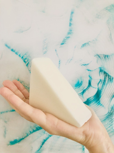 Imagen 6 de 9 de Shampoo Solido Floral Sin Sulfatos Ni Siliconas La Botica Eco