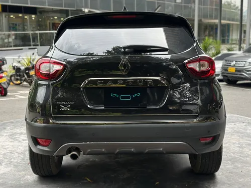 Renault Captur 2.0 Intens Automática