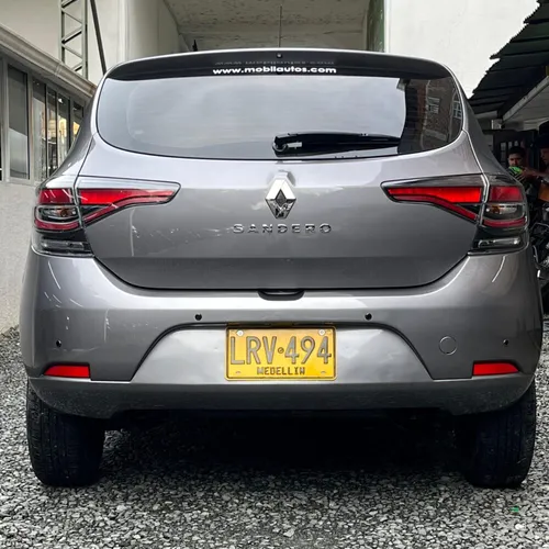 Renault Sandero Life Mt 1.6cc 2023