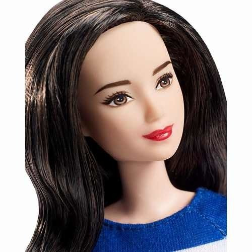Mattel Barbie fashionistas 61 nice in nautical petite