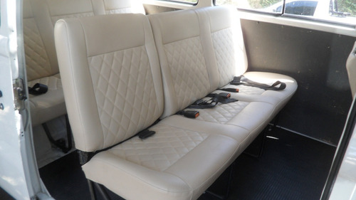 Imagem 9 de 13 de Volkswagen Kombi2004 2dono Nova 60mil Km Manual Chave Reserv