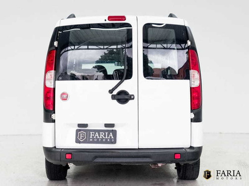 Imagem 5 de 15 de Fiat Doblo Essence 7l E 2017